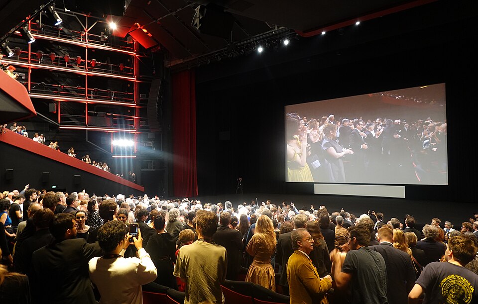 Standing ovation for Un Simple Accident at its premiere at the 2025 Cannes Film Festival